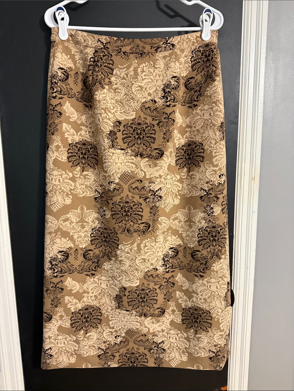 JM Collection Print Business Casual Midi Skirt Size: 8